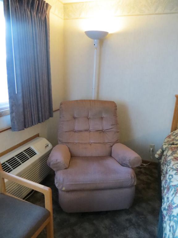 Midtown Western Inn - Kearney Room photo