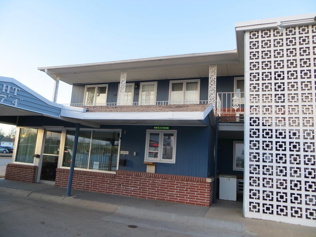 Midtown Western Inn - Kearney Exterior photo
